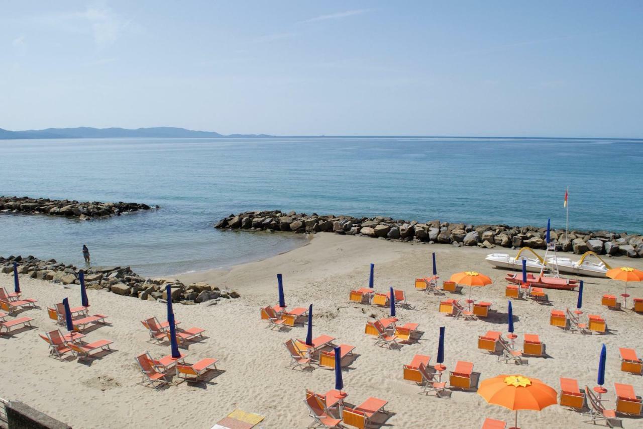 Suites Pratoranieri Beach Follonica Buitenkant foto